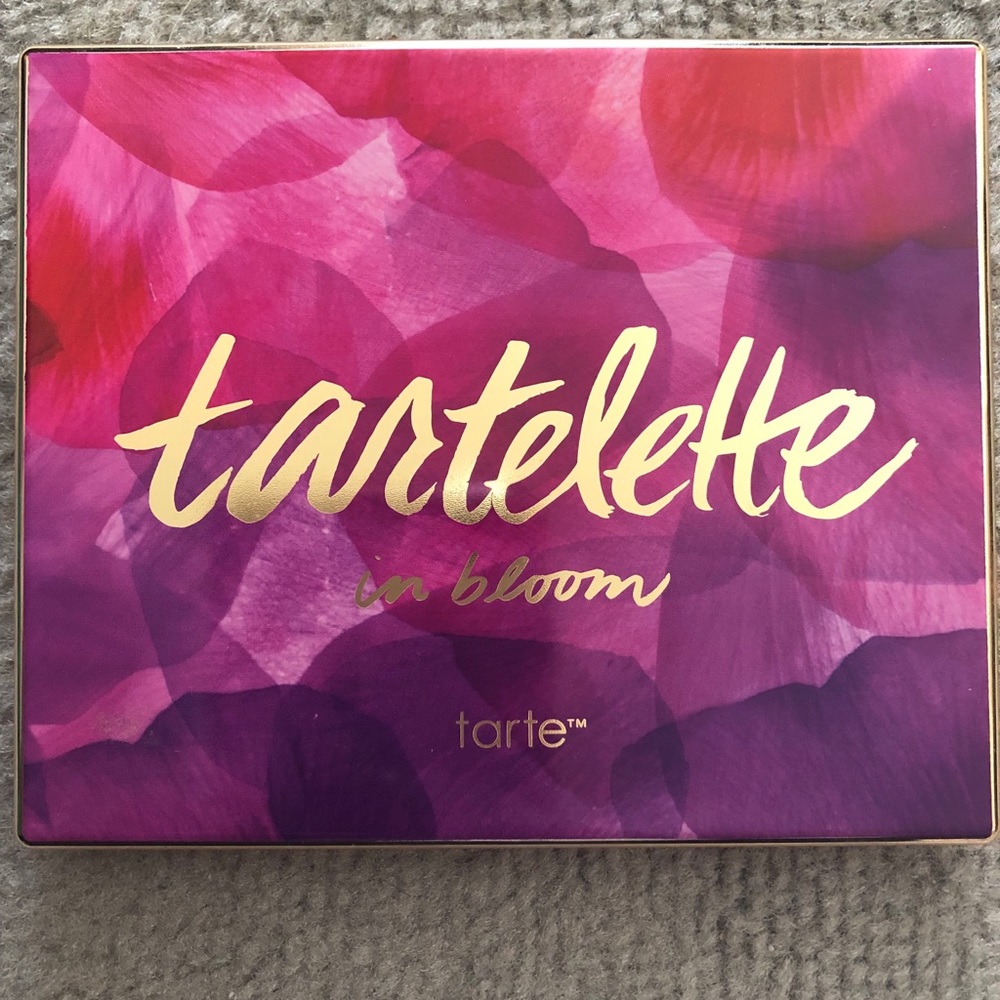 Tarte Tartelette in Bloom Palette